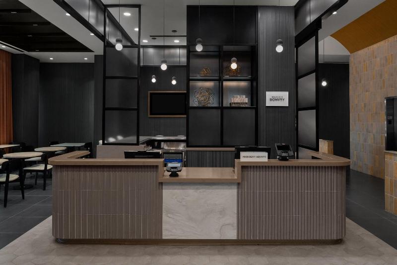 Courtyard by Marriott New York World Trade Center - Lobi