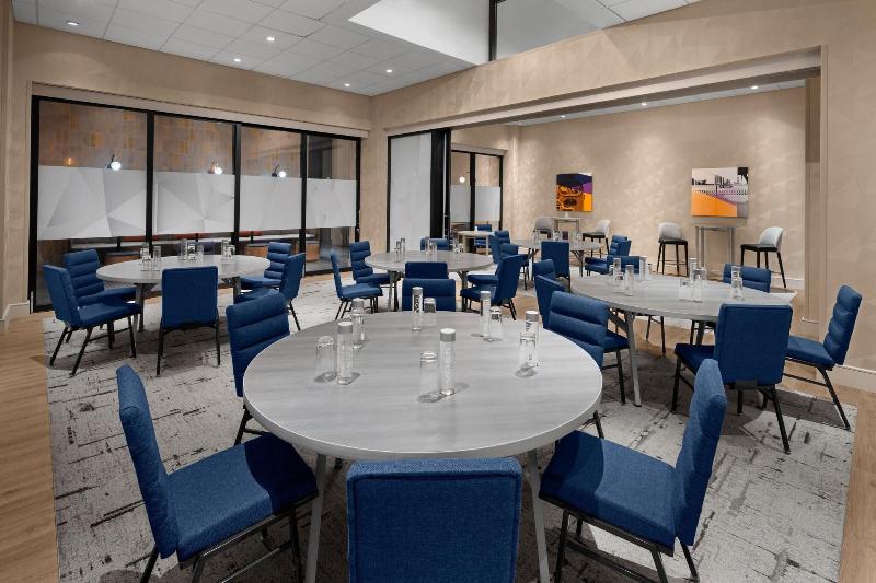 Courtyard by Marriott New York World Trade Center - Toplantı