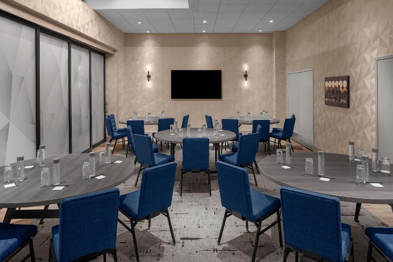 Courtyard by Marriott New York World Trade Center - Toplantı