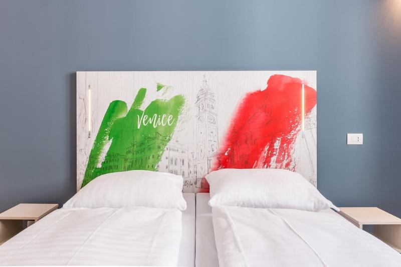 a&o Hotel Venezia Mestre - Oda