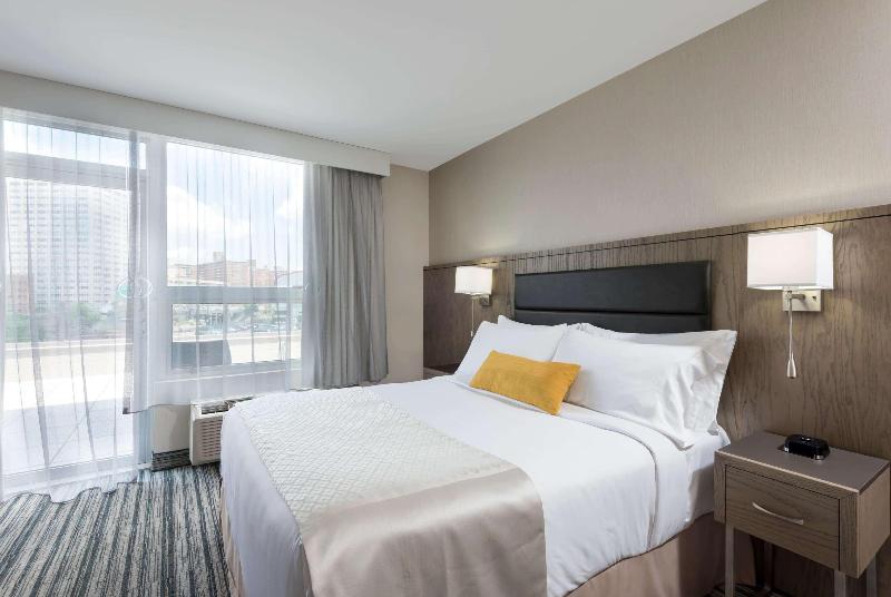 Wyndham Garden Laguardia South - Oda