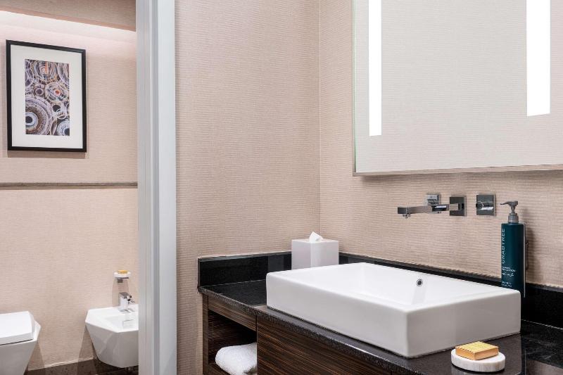 Hilton Riyadh Hotel & Residences - Oda