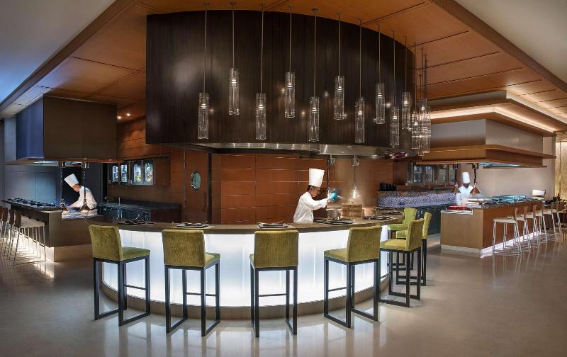 Hilton Riyadh Hotel & Residences - Restoran