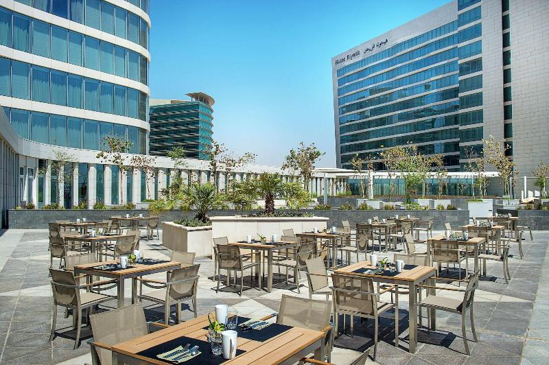 Hilton Riyadh Hotel & Residences - Restoran