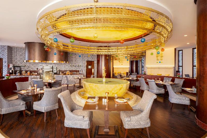 Hilton Riyadh Hotel & Residences - Restoran