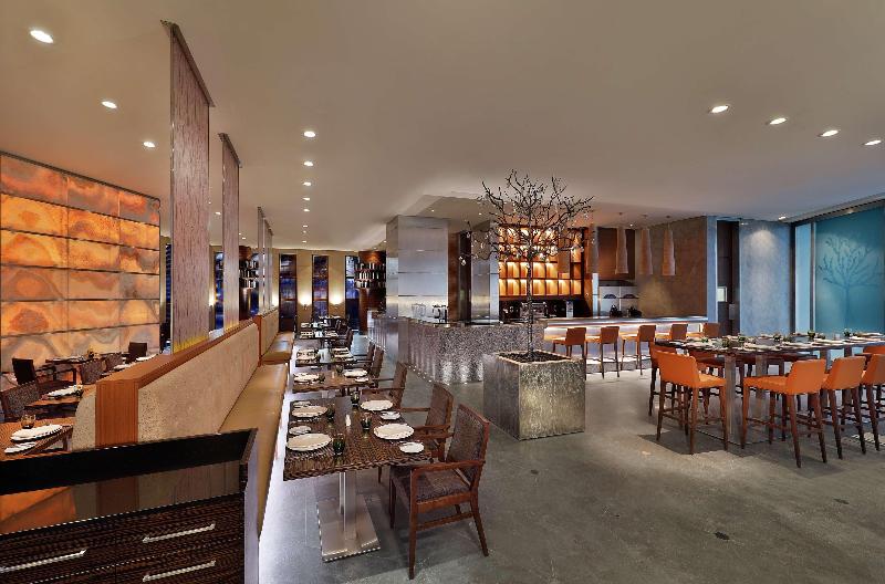 Hilton Riyadh Hotel & Residences - Restoran