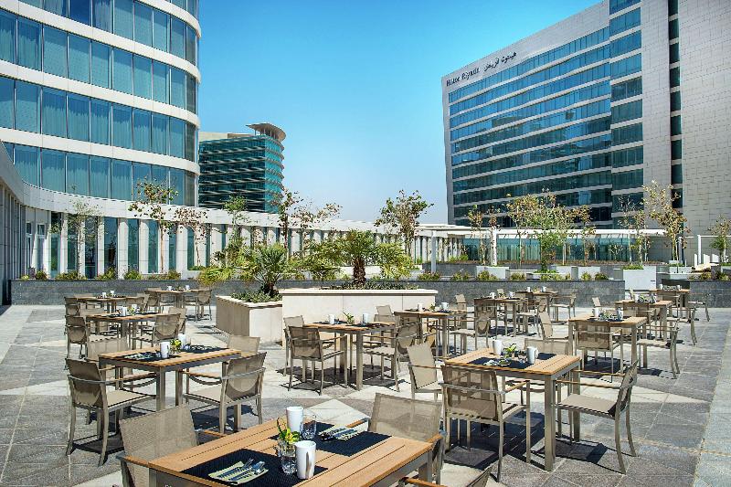 Hilton Riyadh Hotel & Residences - Restoran