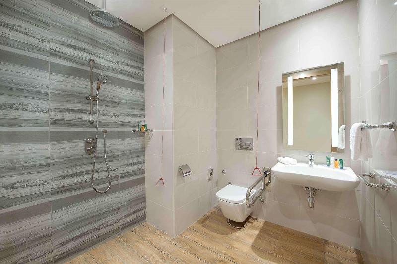 Hilton Garden Inn Al Khobar - Oda