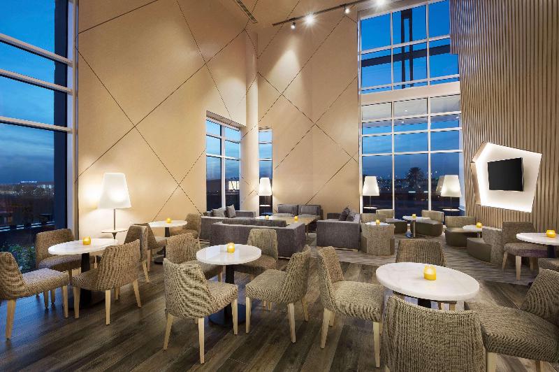 Hilton Garden Inn Al Khobar - Restoran