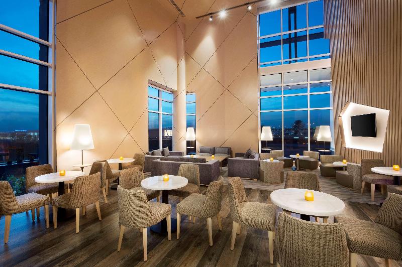 Hilton Garden Inn Al Khobar - Restoran