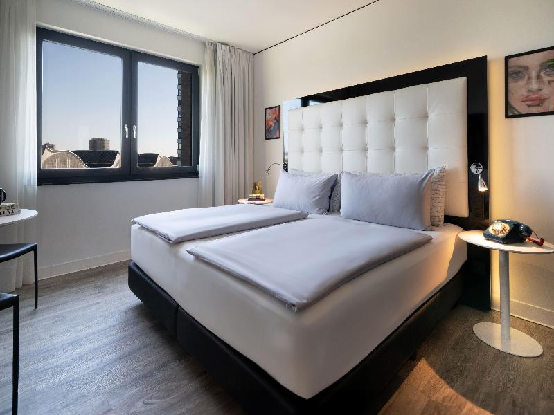 INNSiDE by Meliá Hamburg Hafen - Oda