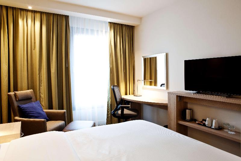Hampton by Hilton Aachen Tivoli - Oda