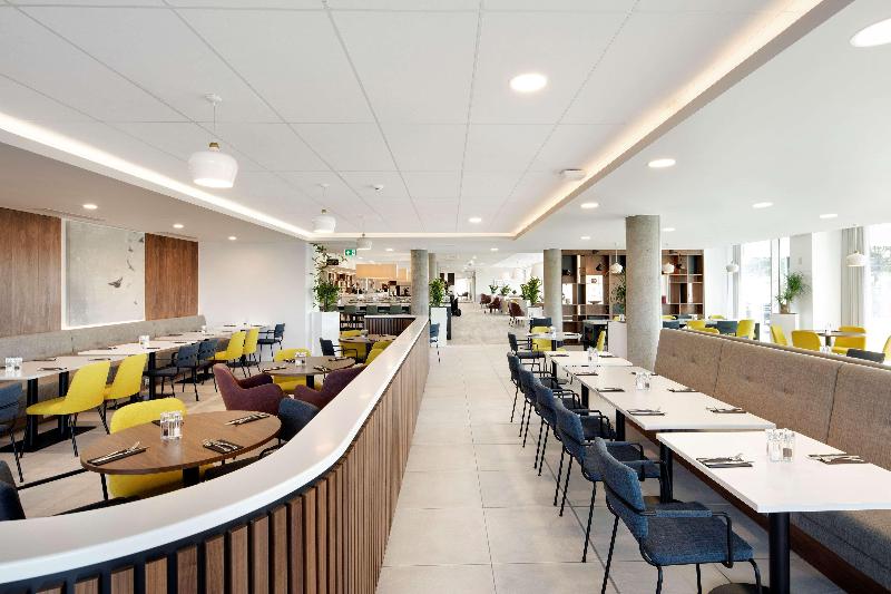 Hampton by Hilton Stansted Airport - Restoran
