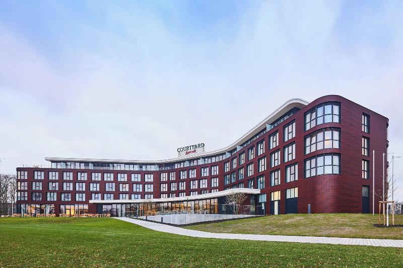 Courtyard Wolfsburg - Genel