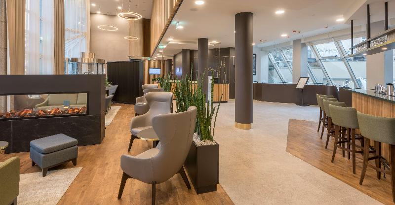 Hilton Garden Inn Frankfurt City Centre - Lobi