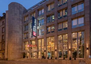 Hilton Garden Inn Frankfurt City Centre otel fotoğrafı