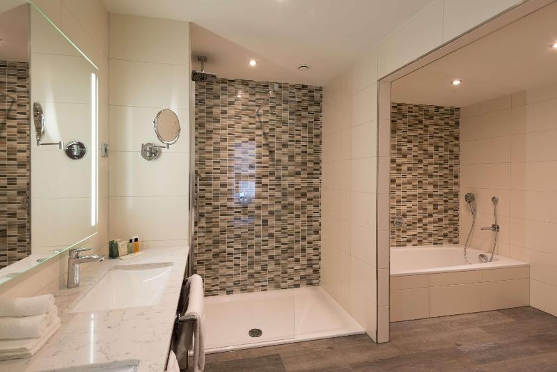 Hilton Garden Inn Frankfurt City Centre - Oda