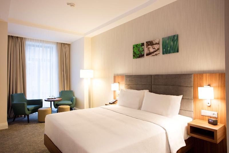 Hilton Garden Inn Bucharest Old Town - Oda