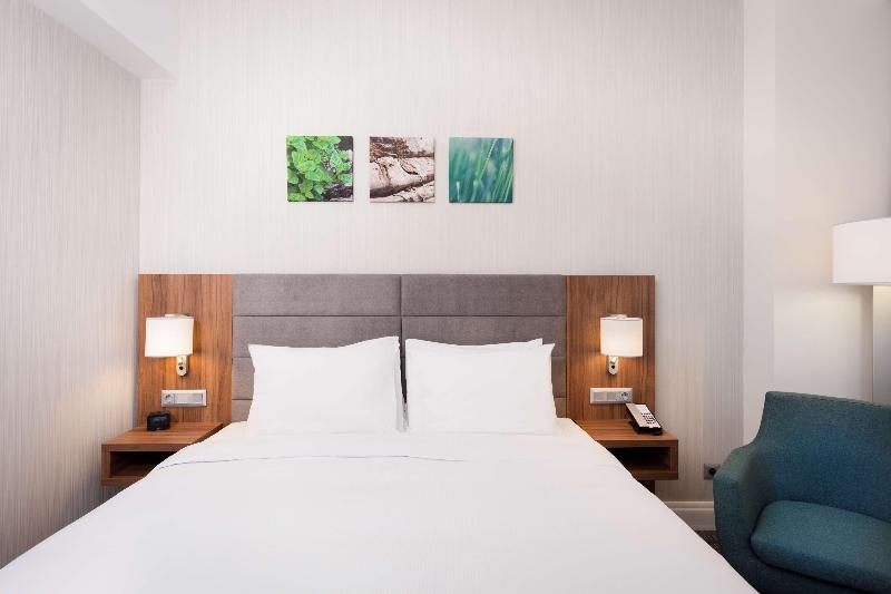 Hilton Garden Inn Bucharest Old Town - Oda