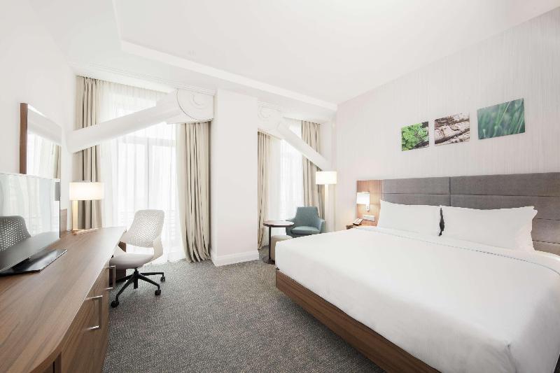 Hilton Garden Inn Bucharest Old Town - Oda