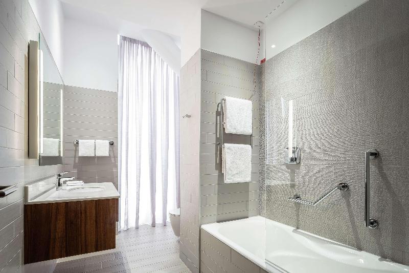 Hilton Garden Inn Bucharest Old Town - Oda