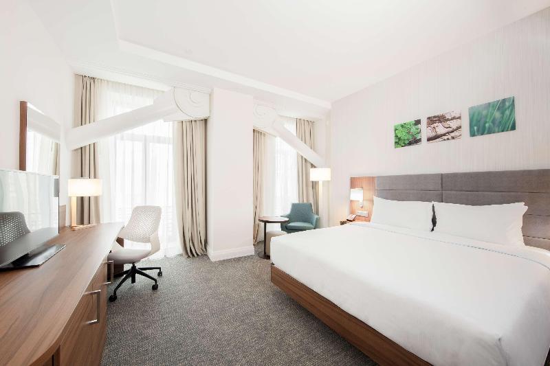 Hilton Garden Inn Bucharest Old Town - Oda