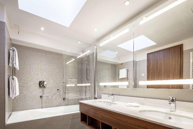 Hilton Garden Inn Bucharest Old Town - Oda