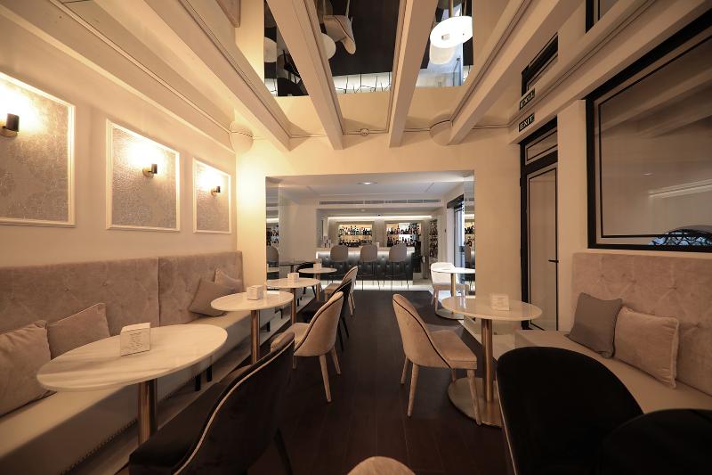 Summum Boutique Hotel Member of Melia Collection - Bar