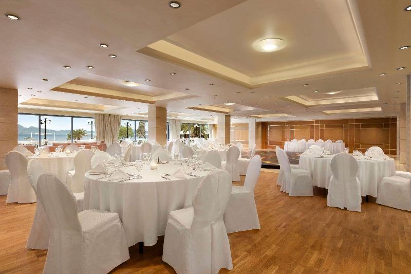 Ramada by Wyndham Loutraki Poseidon Resort - Toplantı