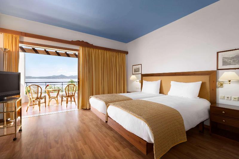 Ramada by Wyndham Loutraki Poseidon Resort - Oda
