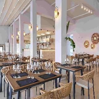 Ramada by Wyndham Loutraki Poseidon Resort fotoÄŸrafÄ±