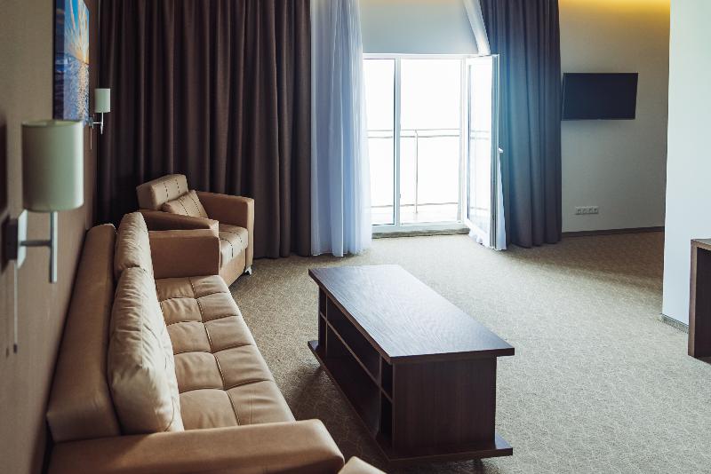 Sky Inn Batumi - Oda