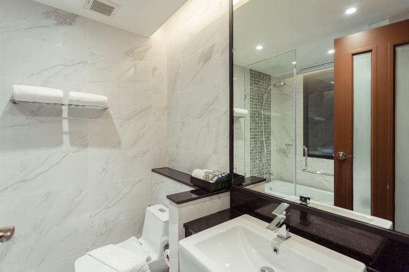 The Marina Phuket Hotel - Oda