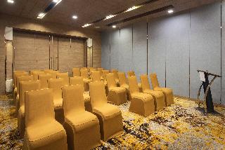 Solitaire Bangkok Sukhumvit 11 by Kingston Hotels fotoÄŸrafÄ±