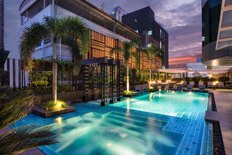 Solitaire Bangkok Sukhumvit 11 by Kingston Hotels - Havuz
