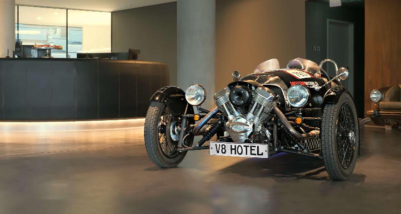 V8 Hotel Motorworld Region Stuttgart, BW Premier - Lobi