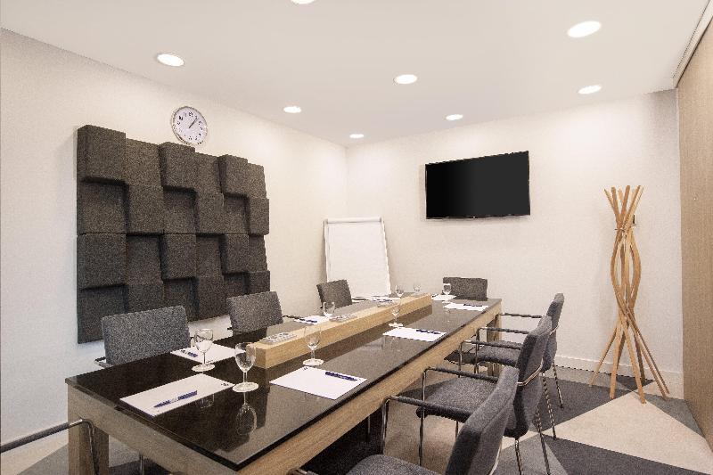 Premier Inn Hamburg City Hammerbrook - Toplantı