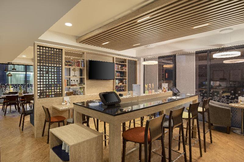 Premier Inn Hamburg City Hammerbrook - Restoran