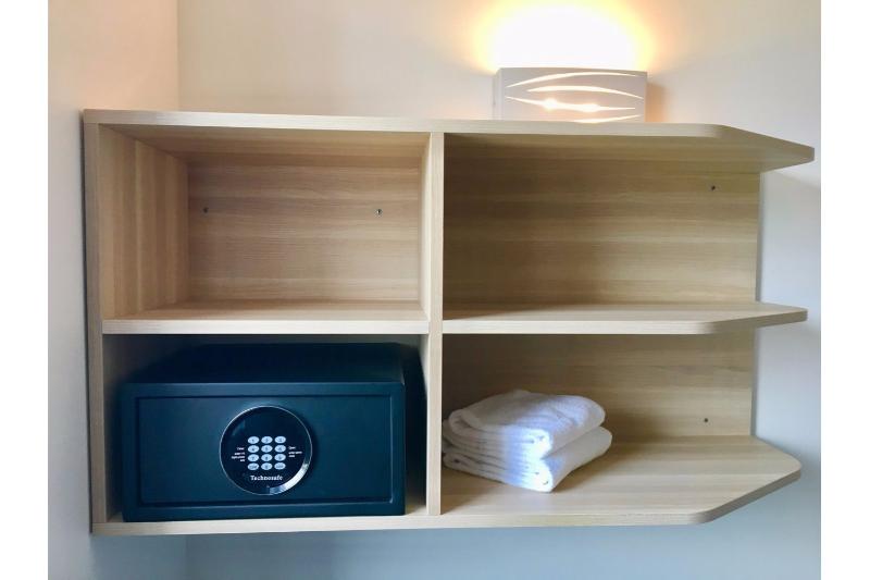 Brit Hotel Martigues - Oda