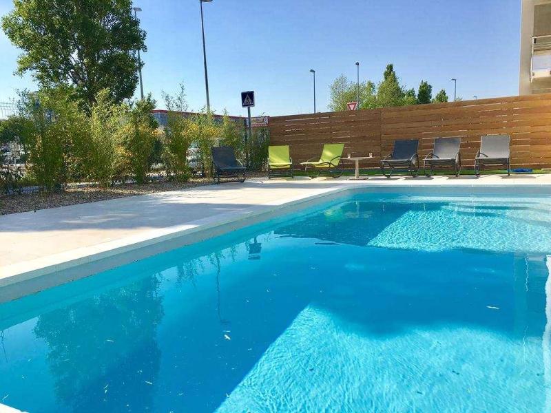 Brit Hotel Martigues - Havuz