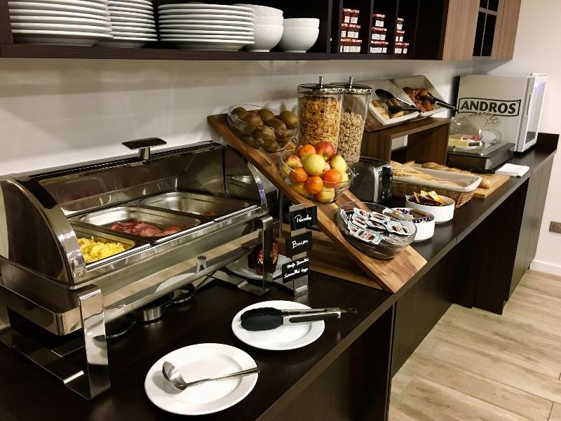 Brit Hotel Martigues - Restoran