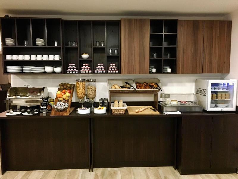Brit Hotel Martigues - Restoran