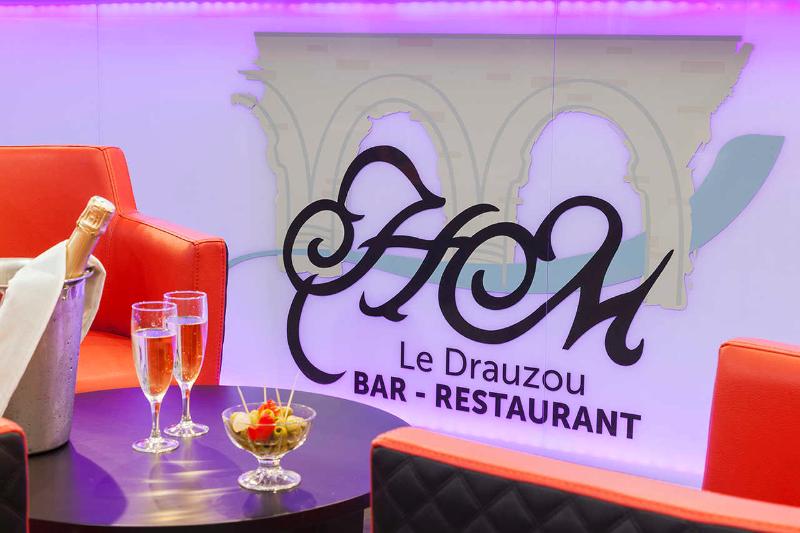 Brit Hotel PrivilÃ¨ge Figeac - Bar