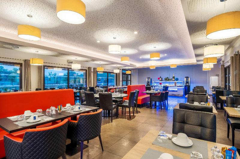 Brit Hotel PrivilÃ¨ge Figeac - Restoran