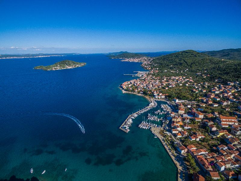 Vile Dalmacija - Genel