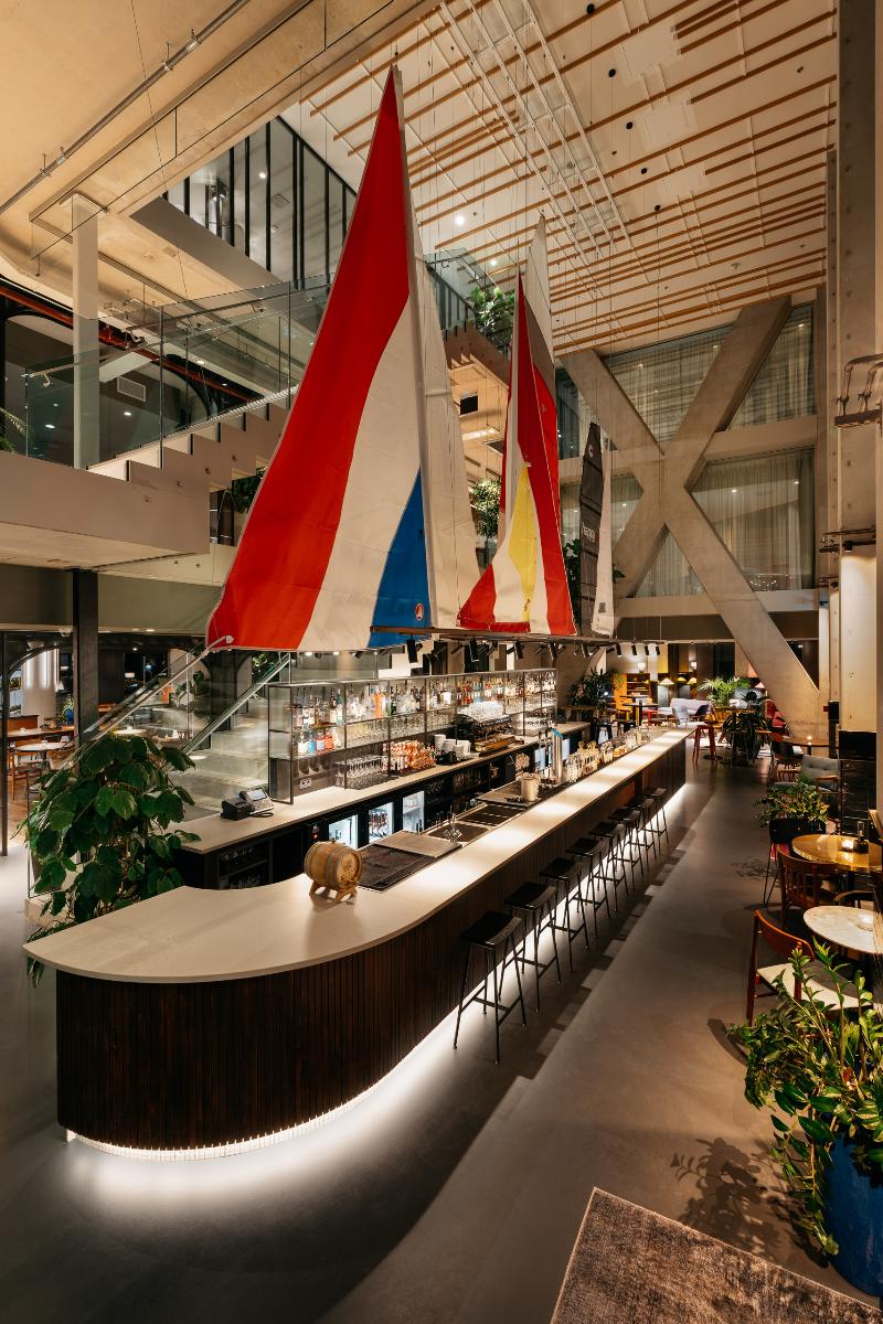 Ruby Emma Hotel Amsterdam by IHG - Bar