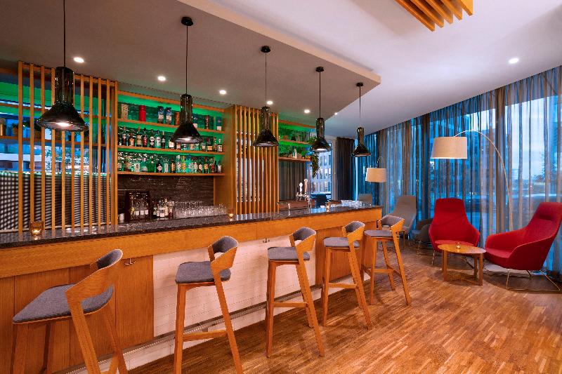 Holiday Inn Express Munich City West - Bar