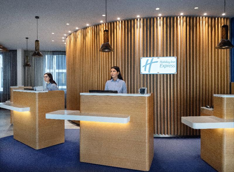Holiday Inn Express Munich City West - Genel