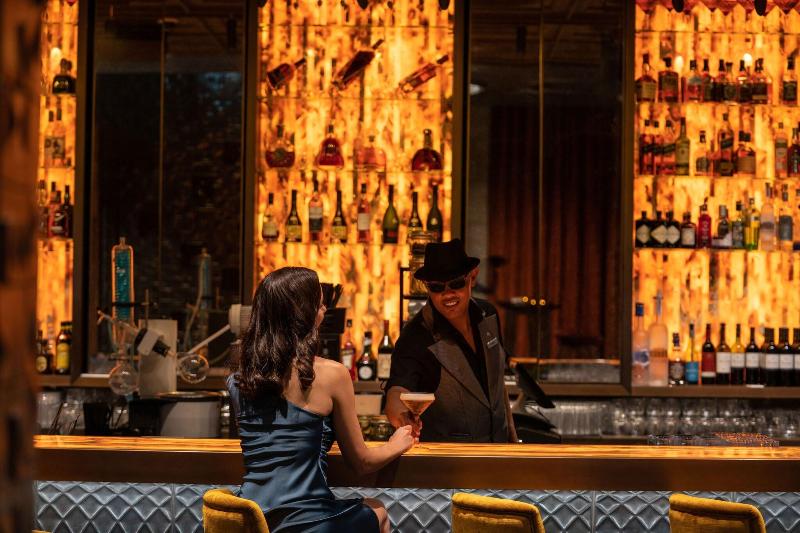 Raffles The Palm Dubai - Bar