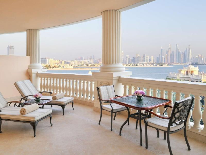 Raffles The Palm Dubai - Oda